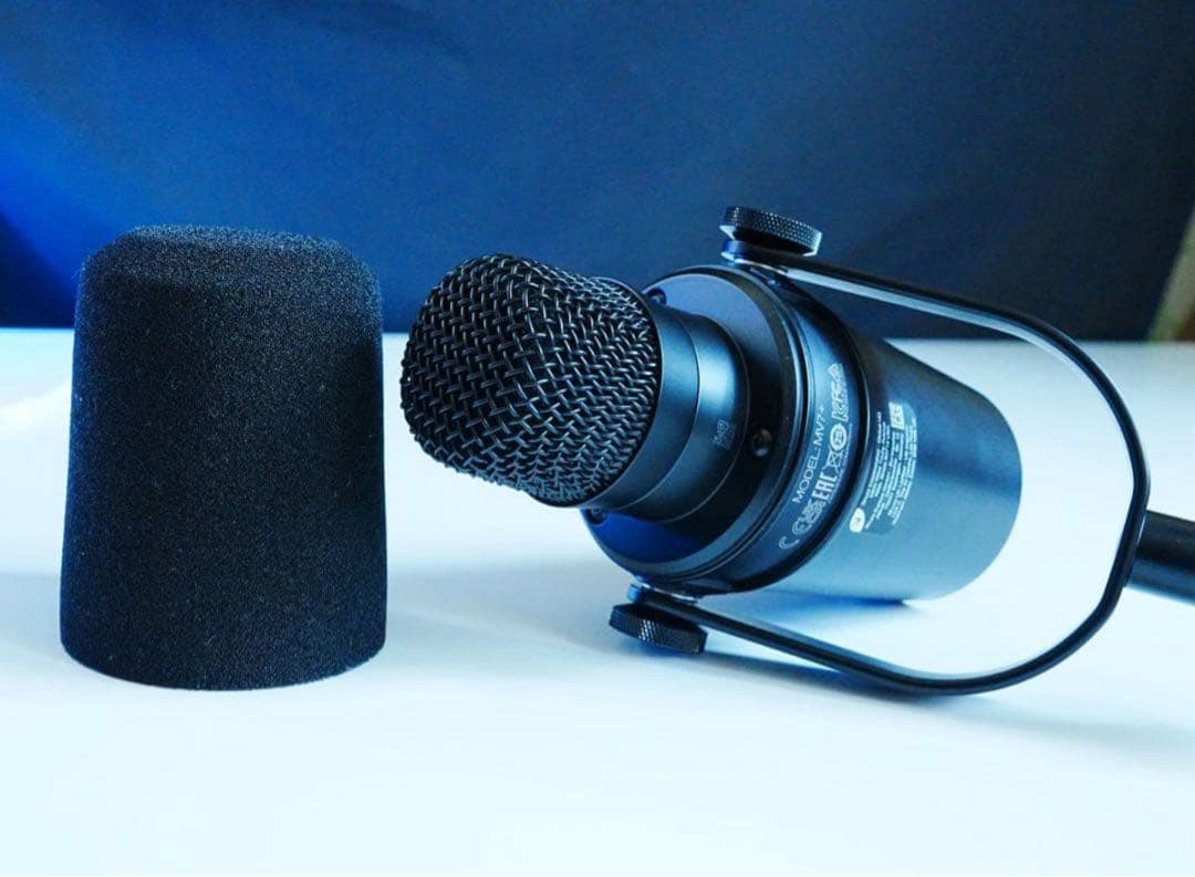 Shure MV7+ USB/XLR ダイナミックマイク