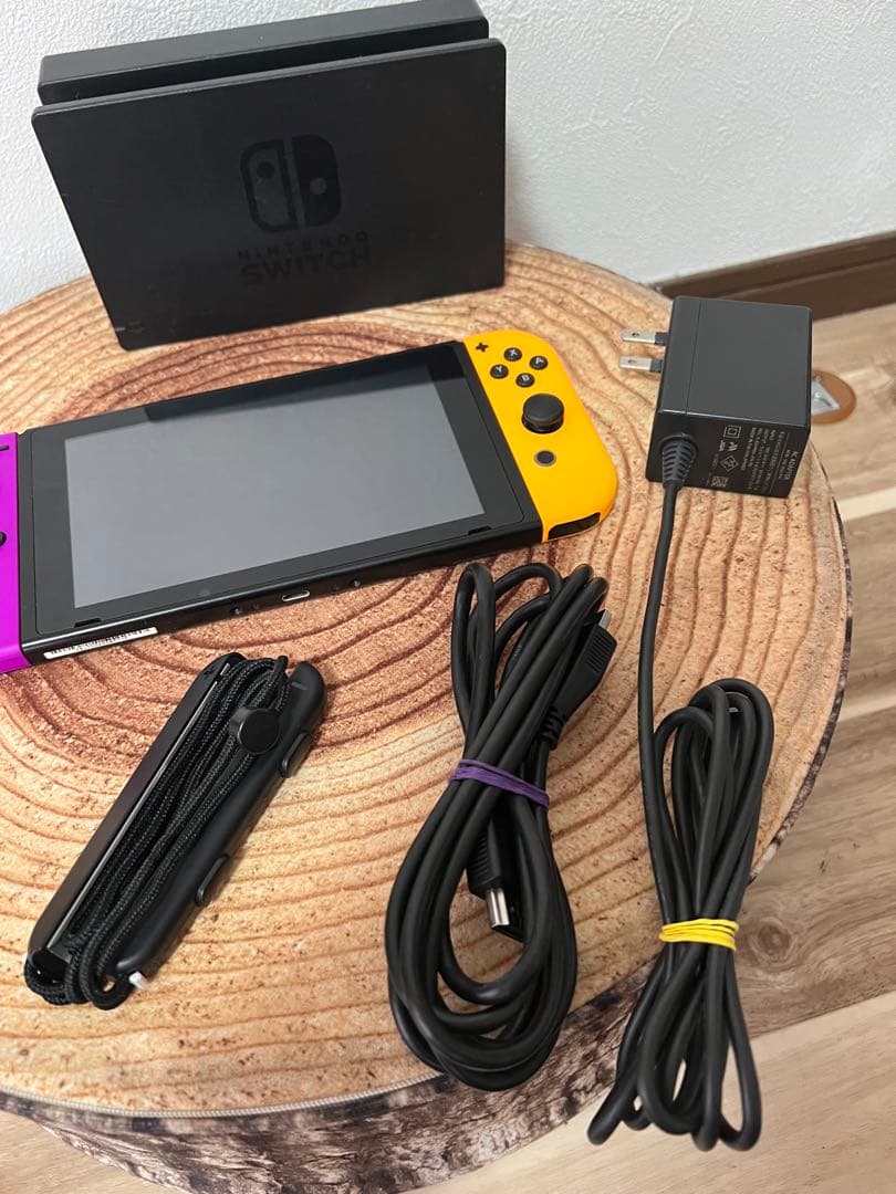 Nintendo Switch ニンテンドースイッチ本体　PPL/YEL 箱無し