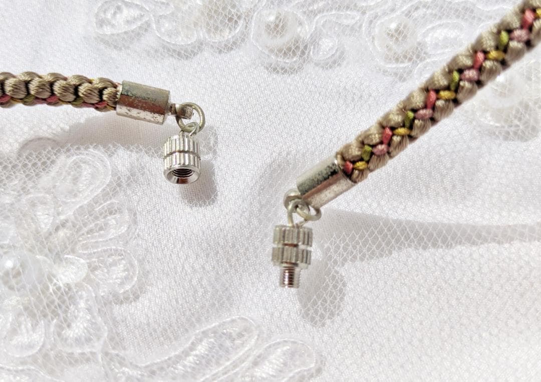 吉田正子トンボ玉（貳拾貳）「江戸組み紐」ネックレスガラス玉に込めた