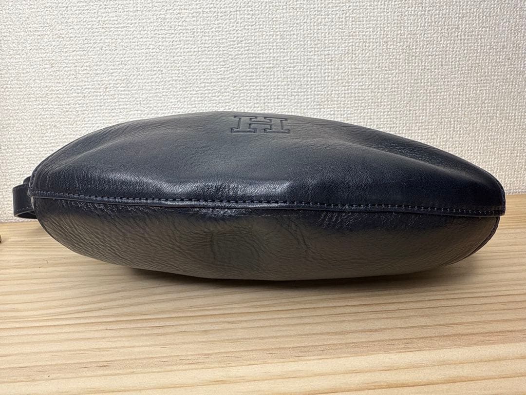 美品★HIROFU ヒロフ　ソーロ　ショルダーバッグ　本革　Hロゴ　紺色　保存袋