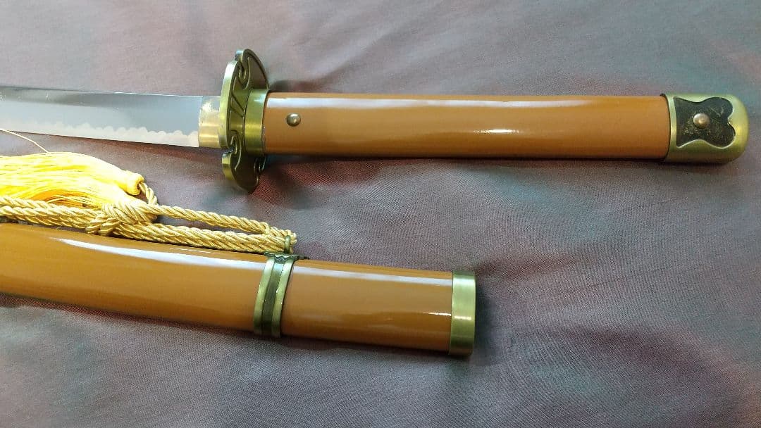 ☆格安☆【金属刀身】髭切 模造刀 武具 日本刀 刀剣乱舞 コスプレ 模擬刀 刀剣