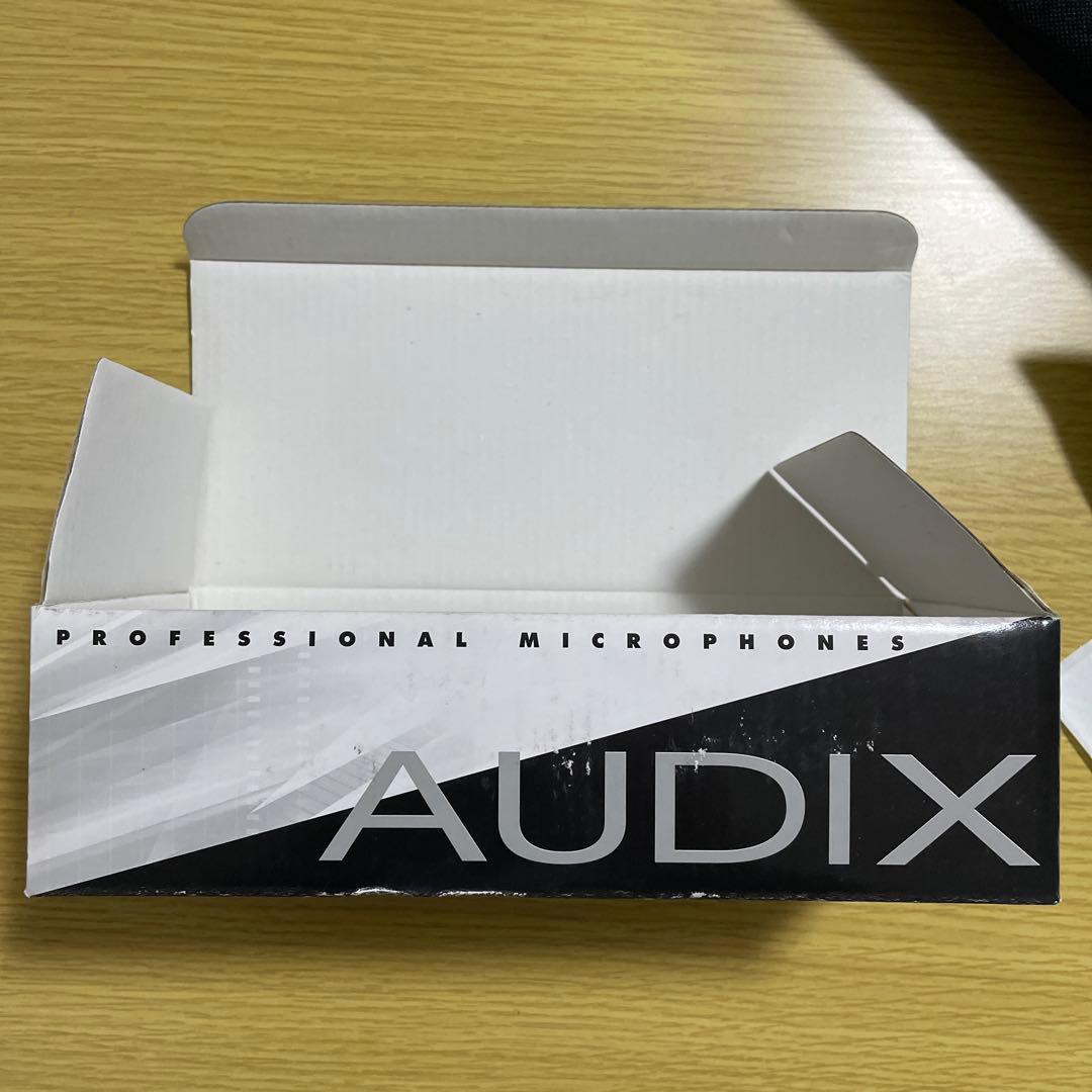 AUDIX OM11 マイク