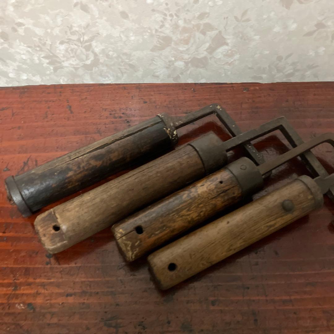 古い蔵戸の「落とし鍵」各種10点