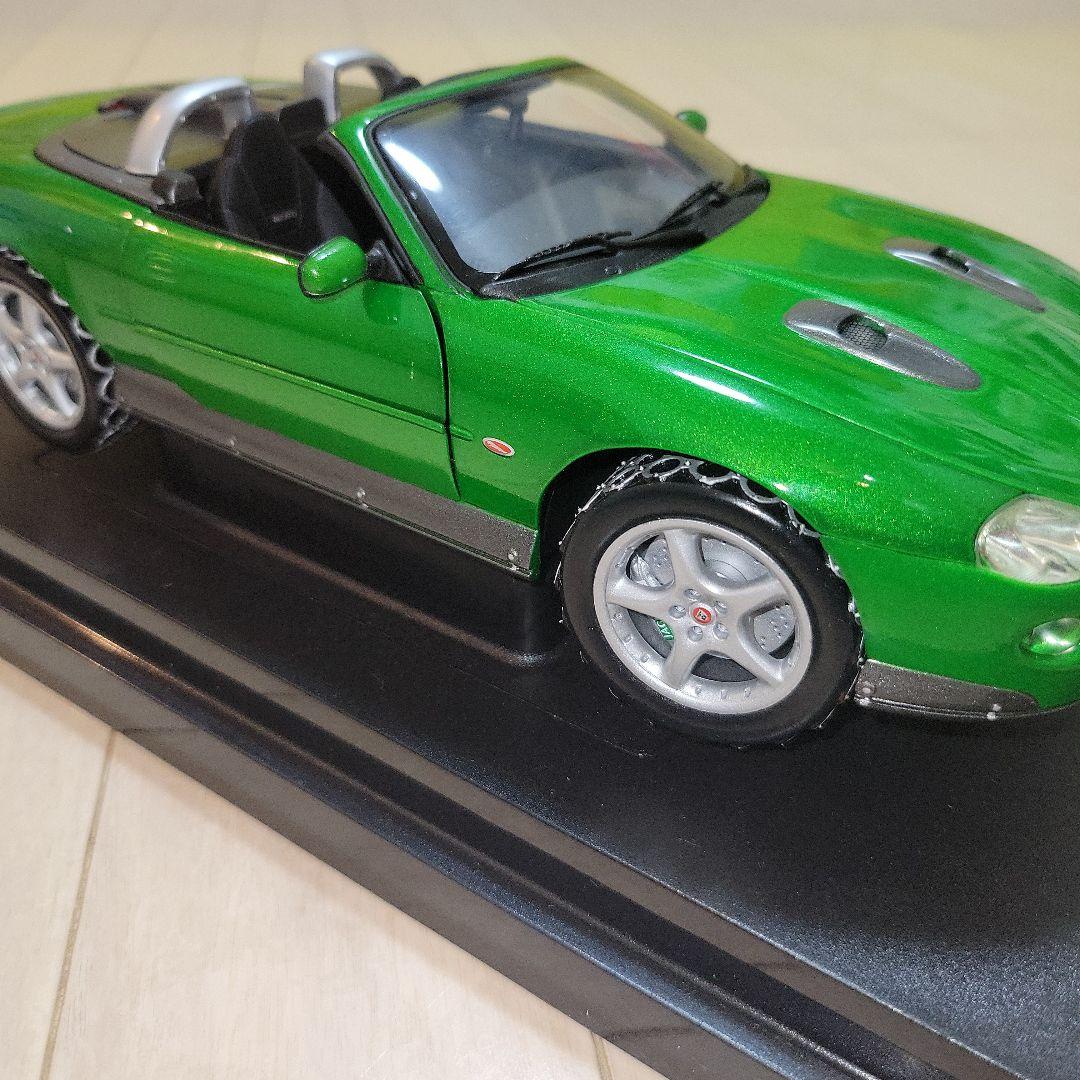 JOY RIDE 007ボンドカー ジャガーXKR ロードスター1/18 - メルカリ