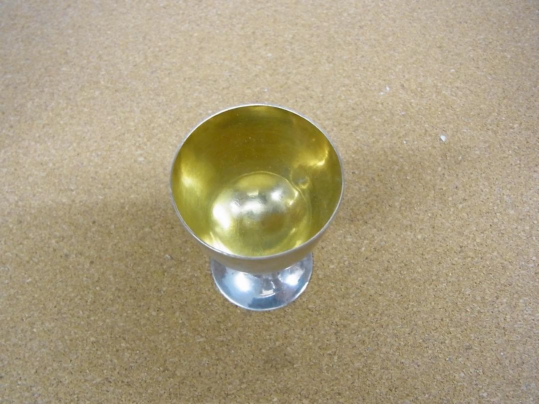 純銀　酒器　箱入り　27.3g