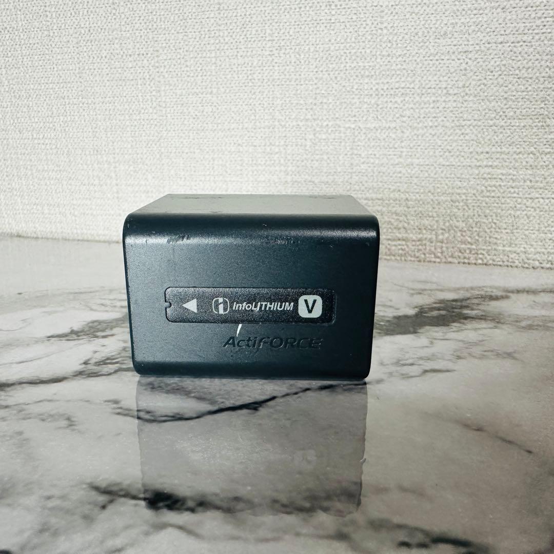 SONYハンディカム　HDR-CX485 ホワイト　Wi-Fi対応