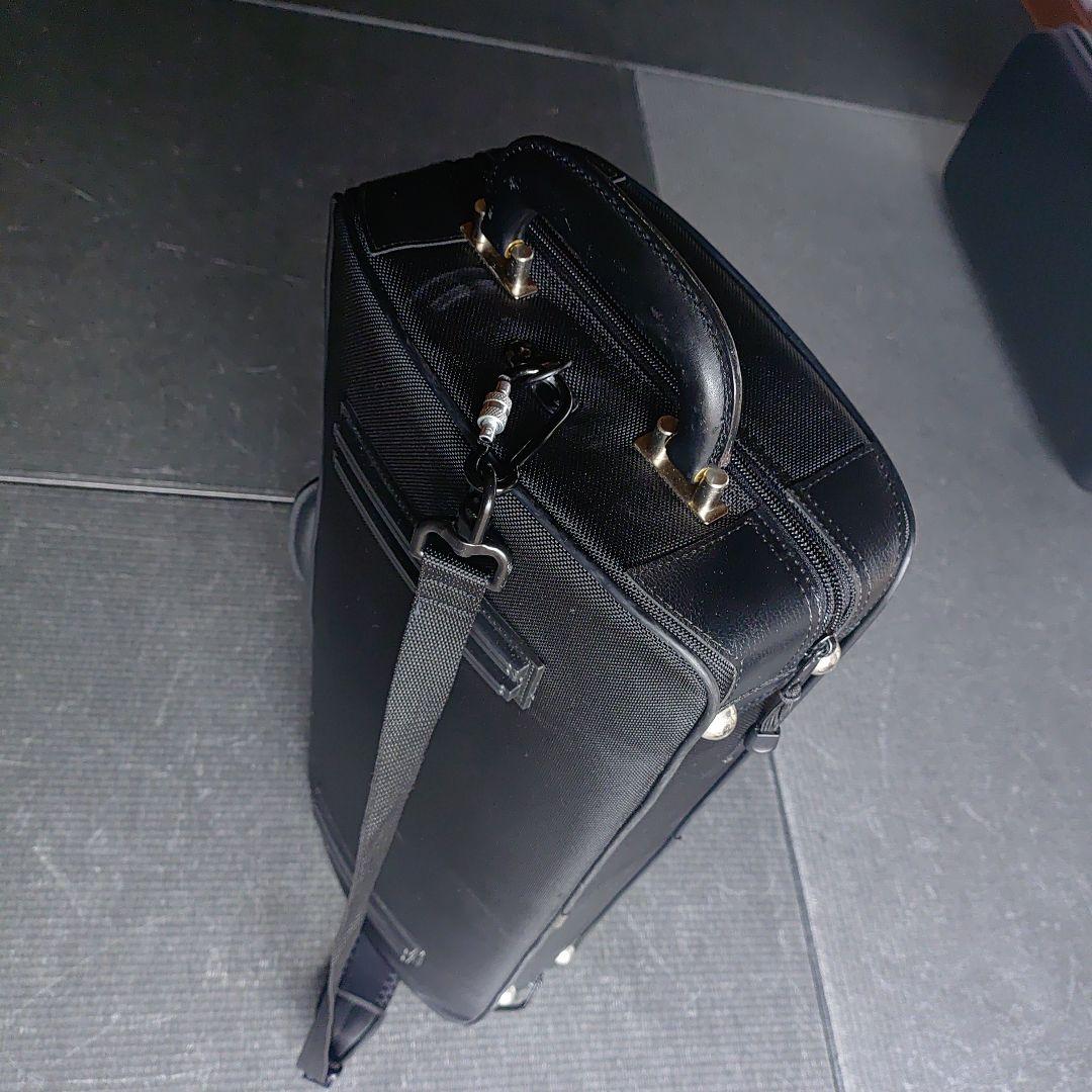 【美品】セルマー スリムケース　セミハードケース　SELMER アルトサックス用