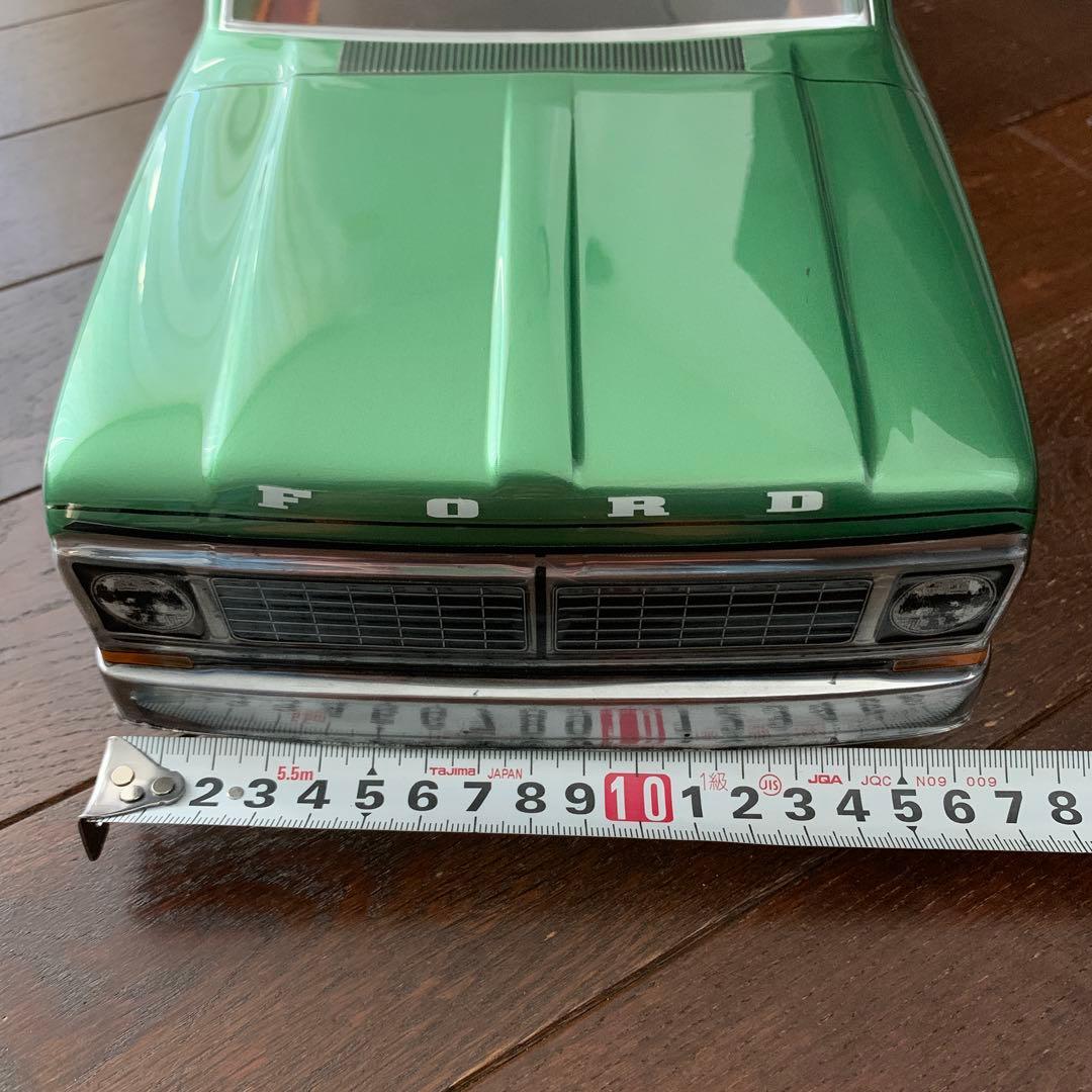 Ford トラック 緑色 ピックアップ