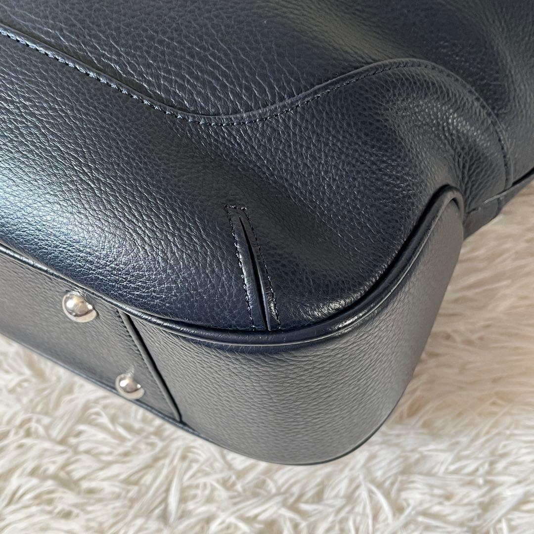 新品未使用✨ペッレモルビダ　トートバッグ　メイデンボヤージュ　ネイビー　シボ革