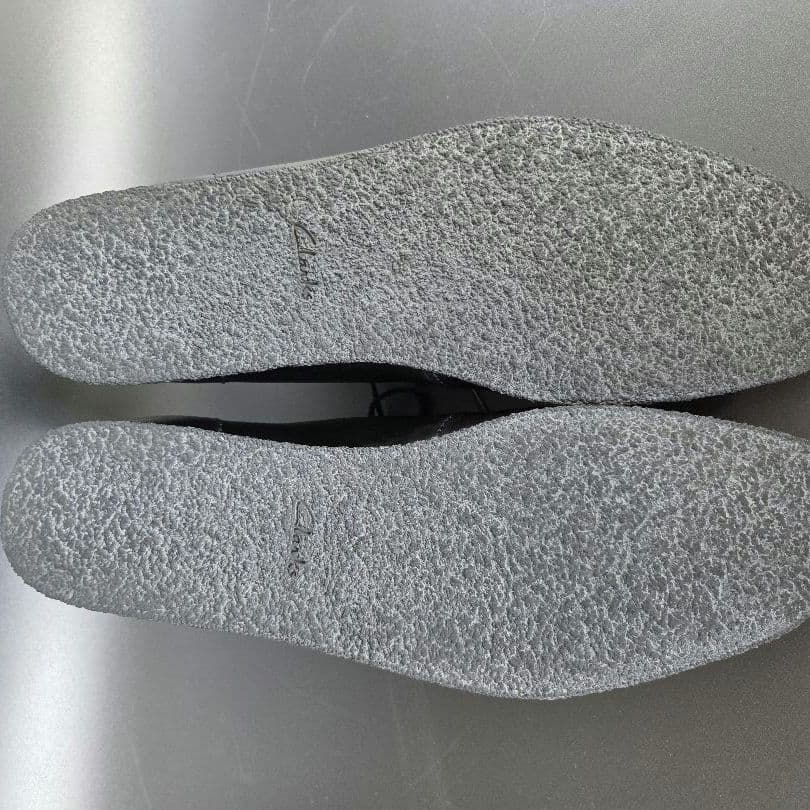 新品 CLARKS ワラビー レザー 革靴 クレープソール 26.5㎝