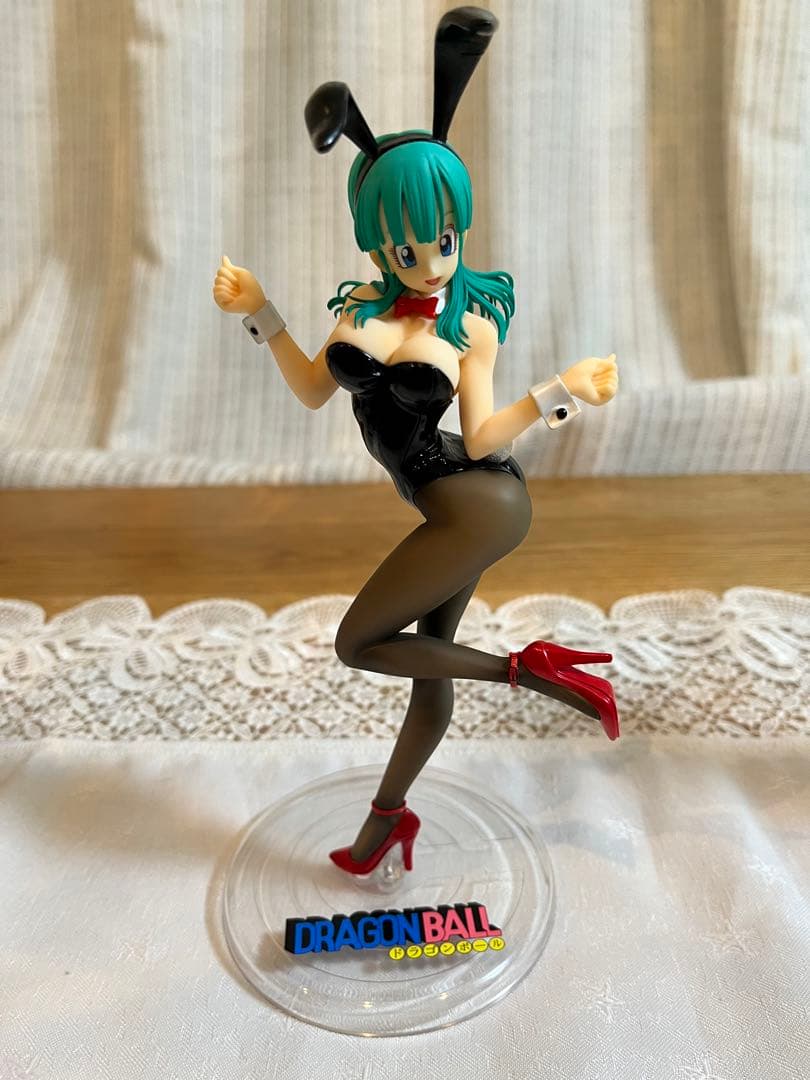 メガハウス　ドラゴンボールギャルズ　ランチ　18号　ブルマ　バニー　フィギュア