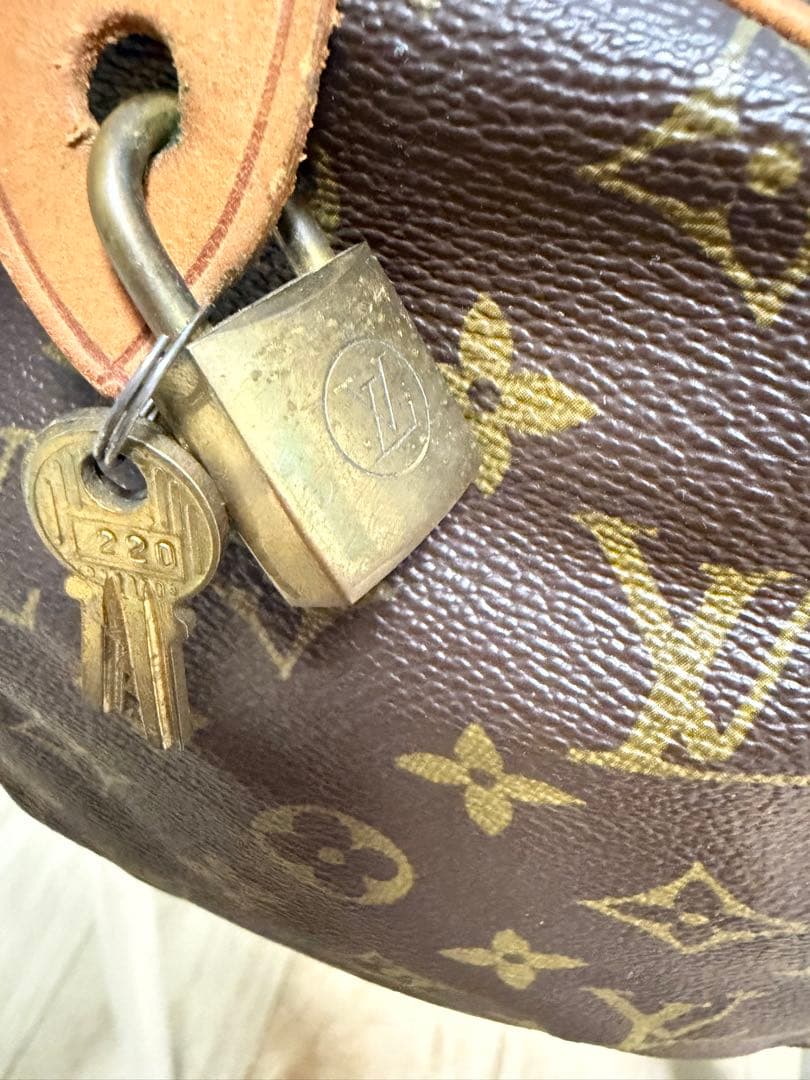 中古美品！ルイヴィトン　モノグラム　ハンドバッグ　シリアル　MB843
