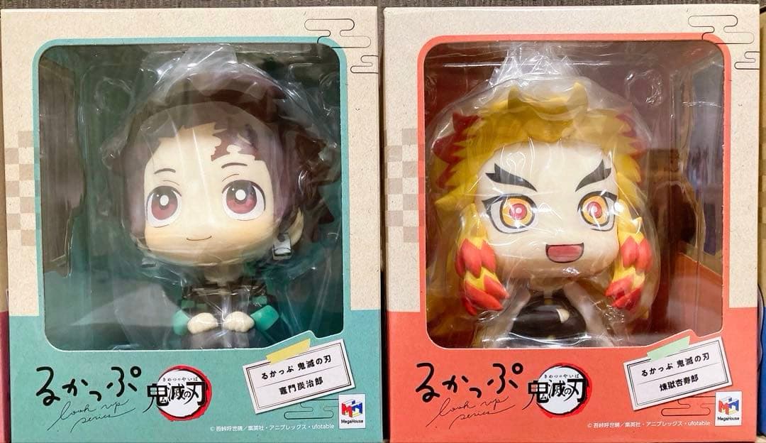 新品　未開封　鬼滅の刃 るかっぷ　全17種　見上げる見守るフィギュアシリーズ