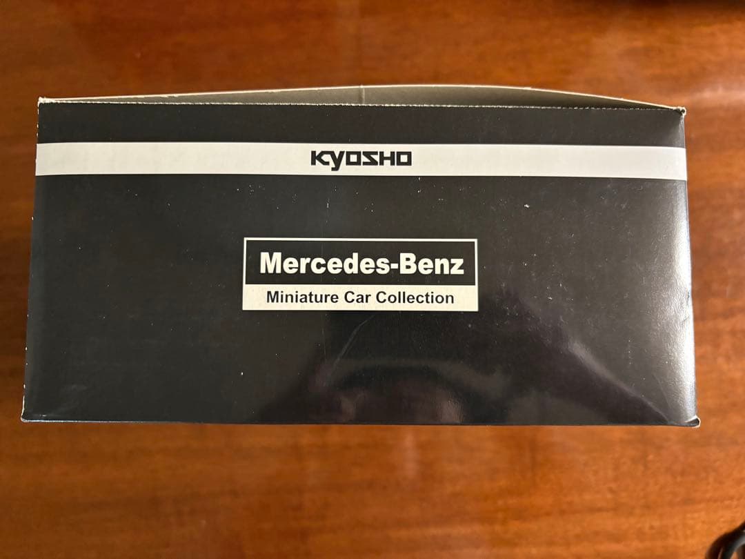 サークルKサンクス限定　メルセデス・ベンツ ミニカーコレクション 1:64