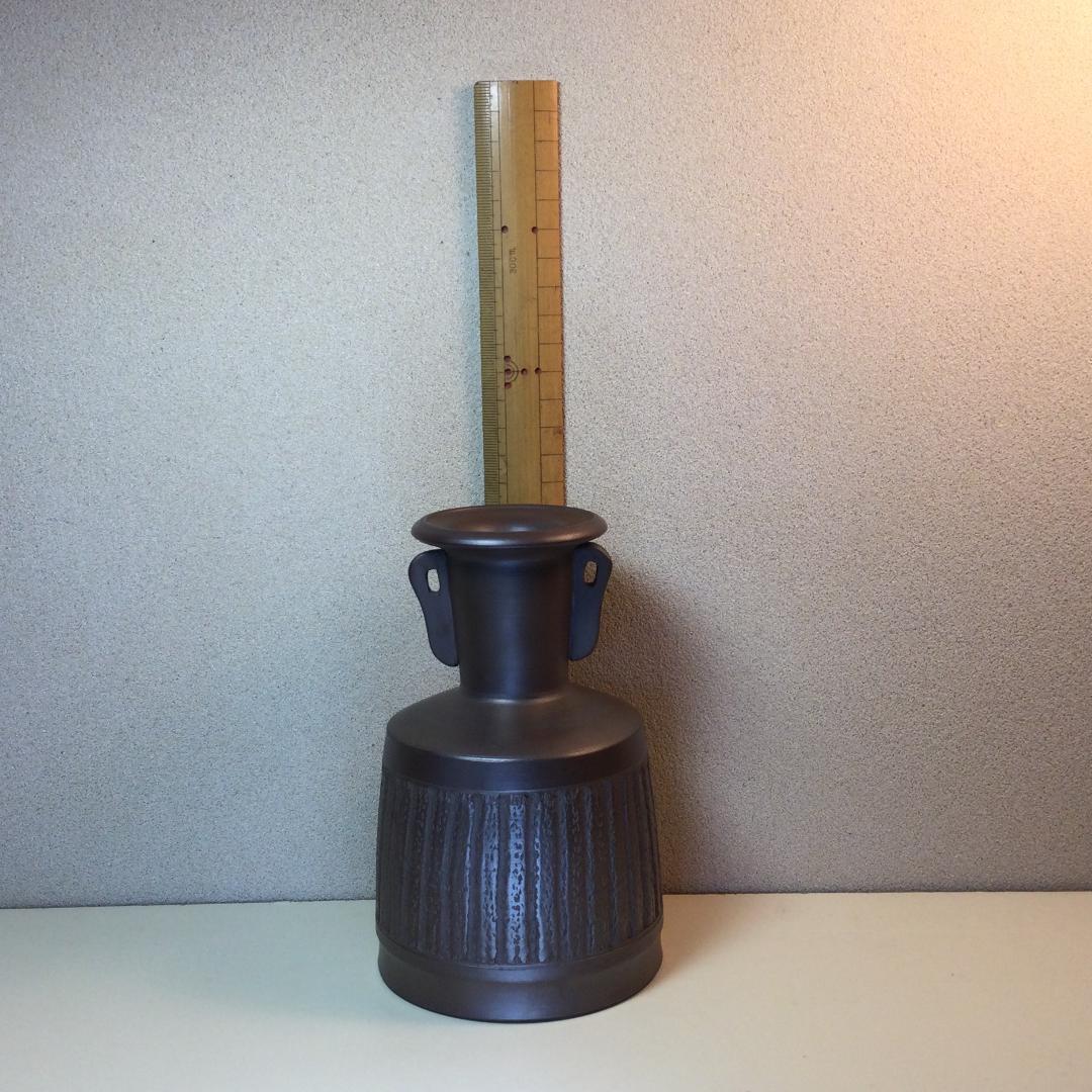 陶芸　手作り陶器　線文花入れ