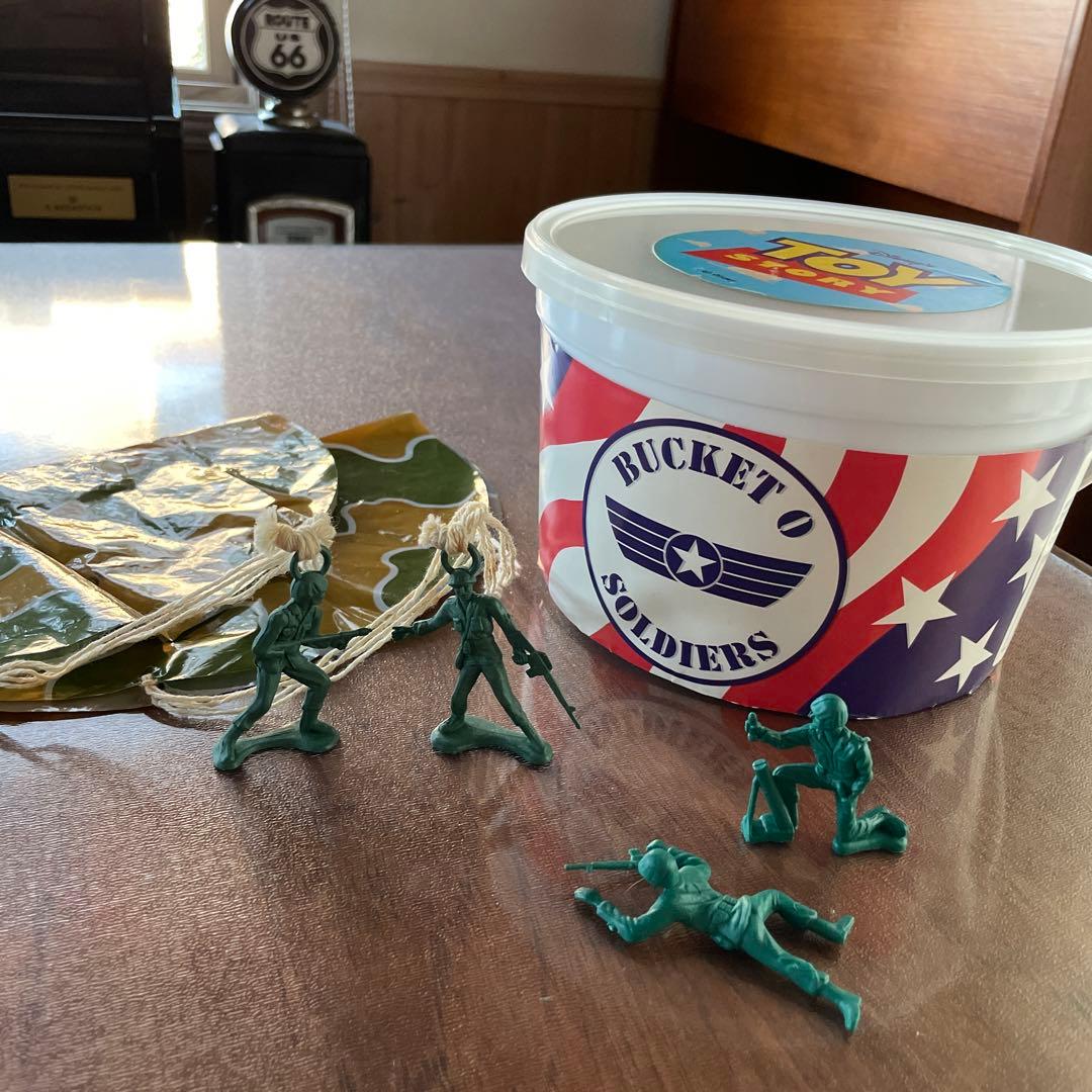 トイストーリー グリーンアーミーメン バケットオブソルジャーズ 初期