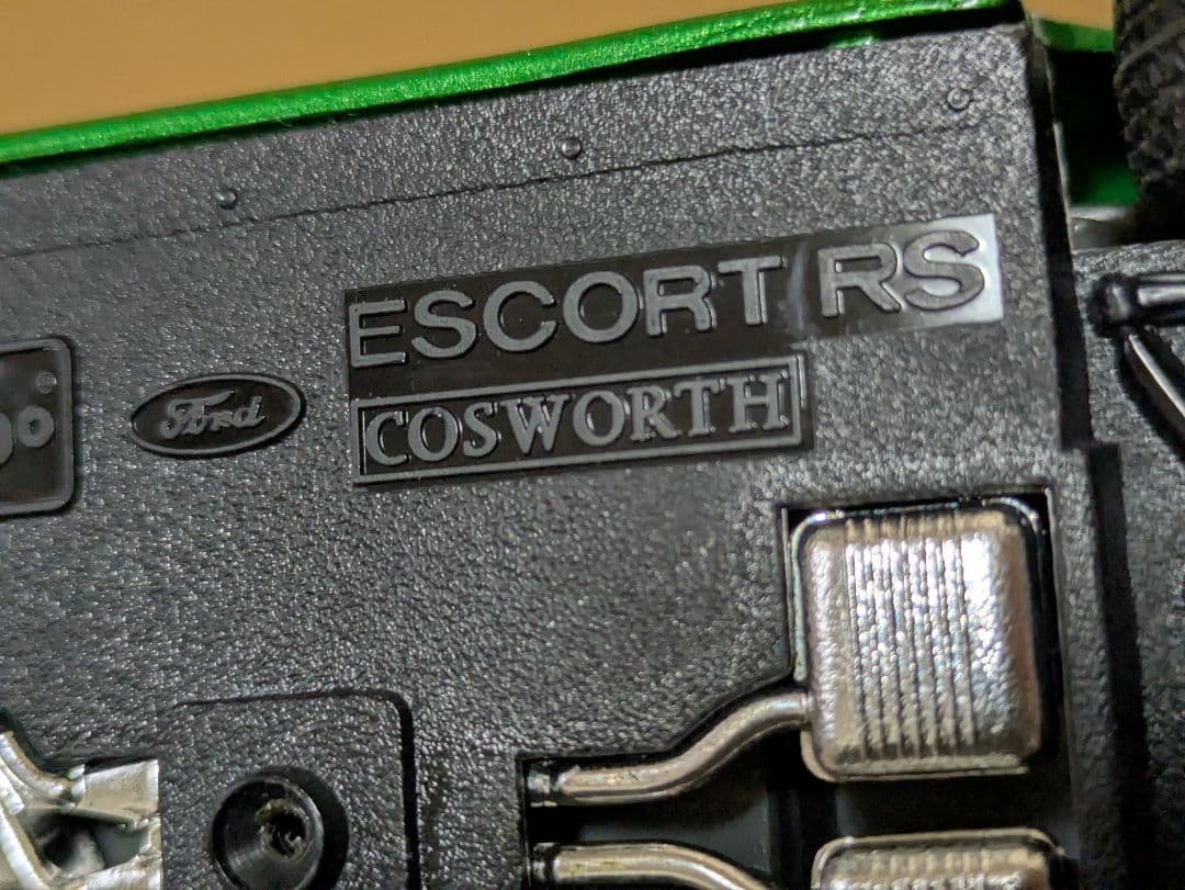ブラーゴ　フォード・エスコート　RS　コスワース　　1/24