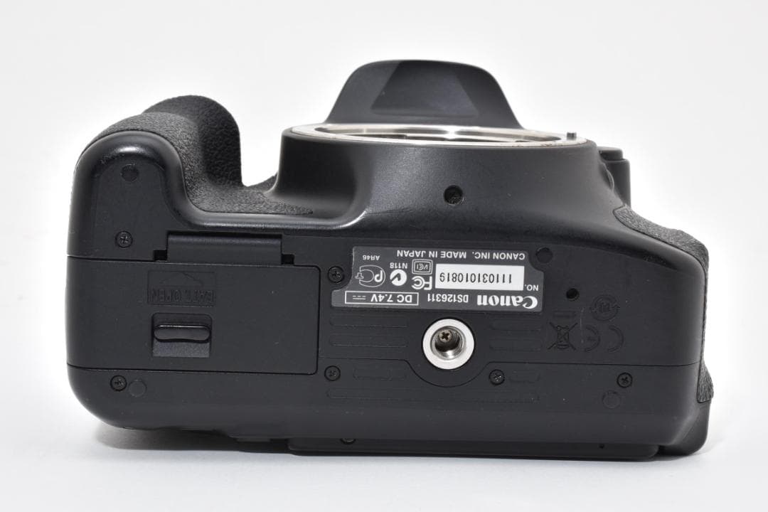 ■ 美品 ■ キャノン　Canon EOS Kiss X5 ボディ 《元箱付》