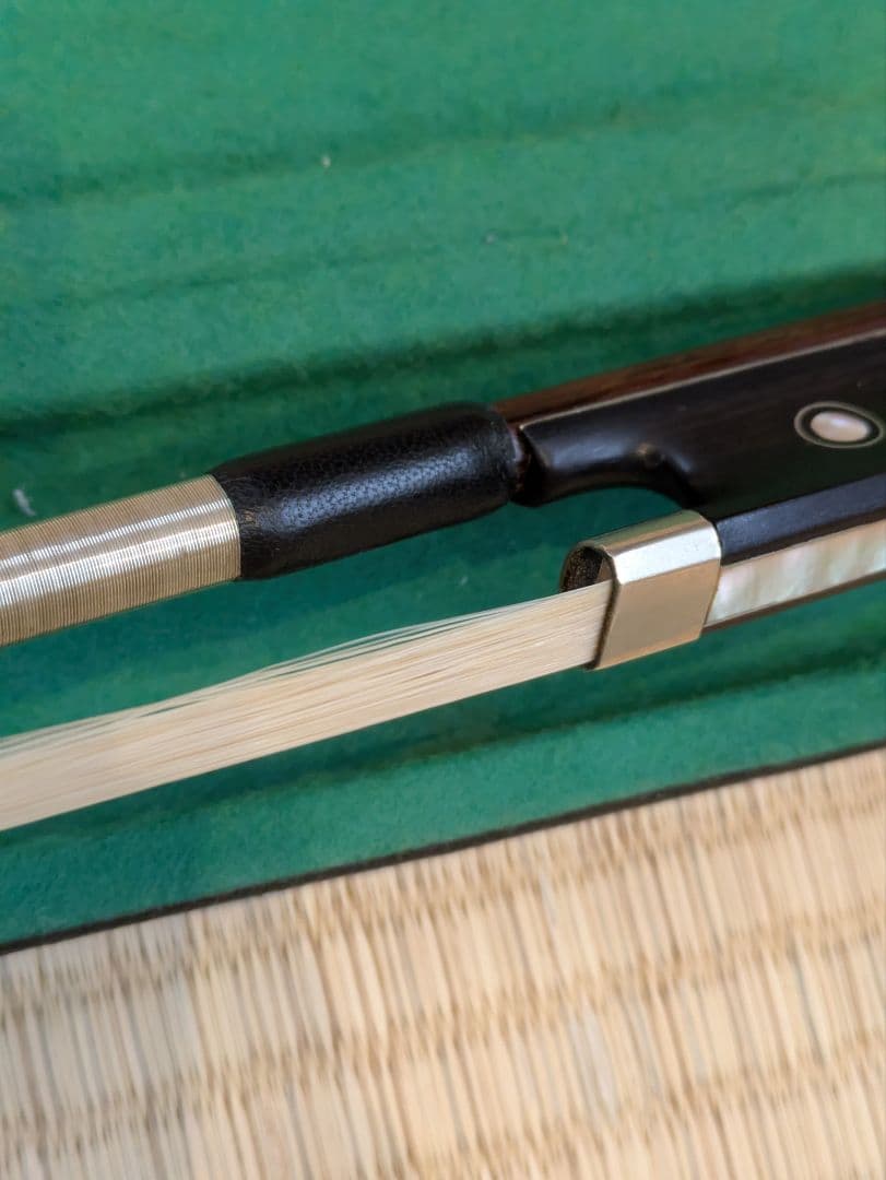 e*e様 オールド　チェロ　弓