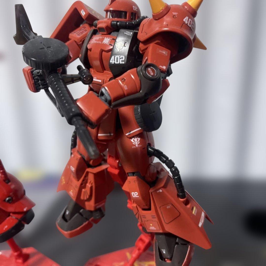 美】MG1/100シャア専用ザクⅡ MGジョニーライデン専用ザクⅡ2体セット