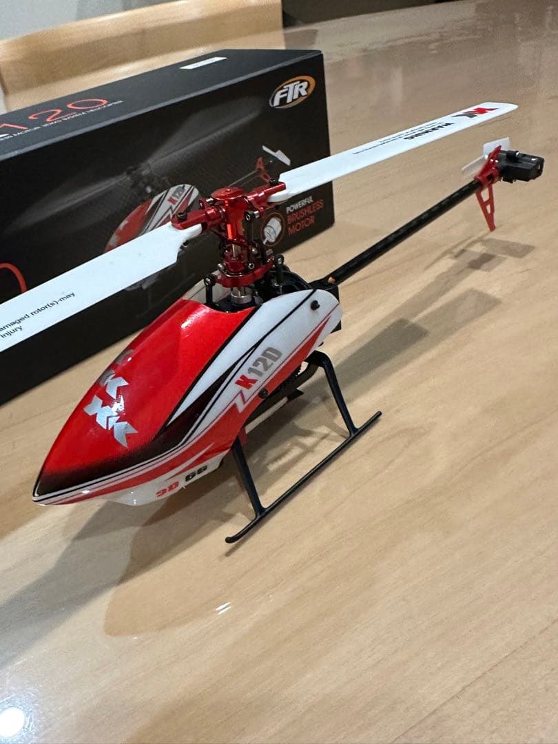 ハイテック K120 ヘリコプター