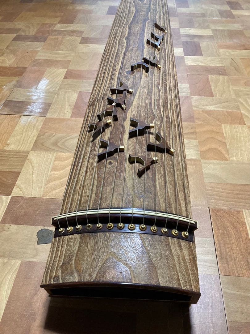 ☆師範愛用品 琴 箏 十三弦 くり甲 169㎝ 和楽器 弦楽器 柱付き - メルカリ