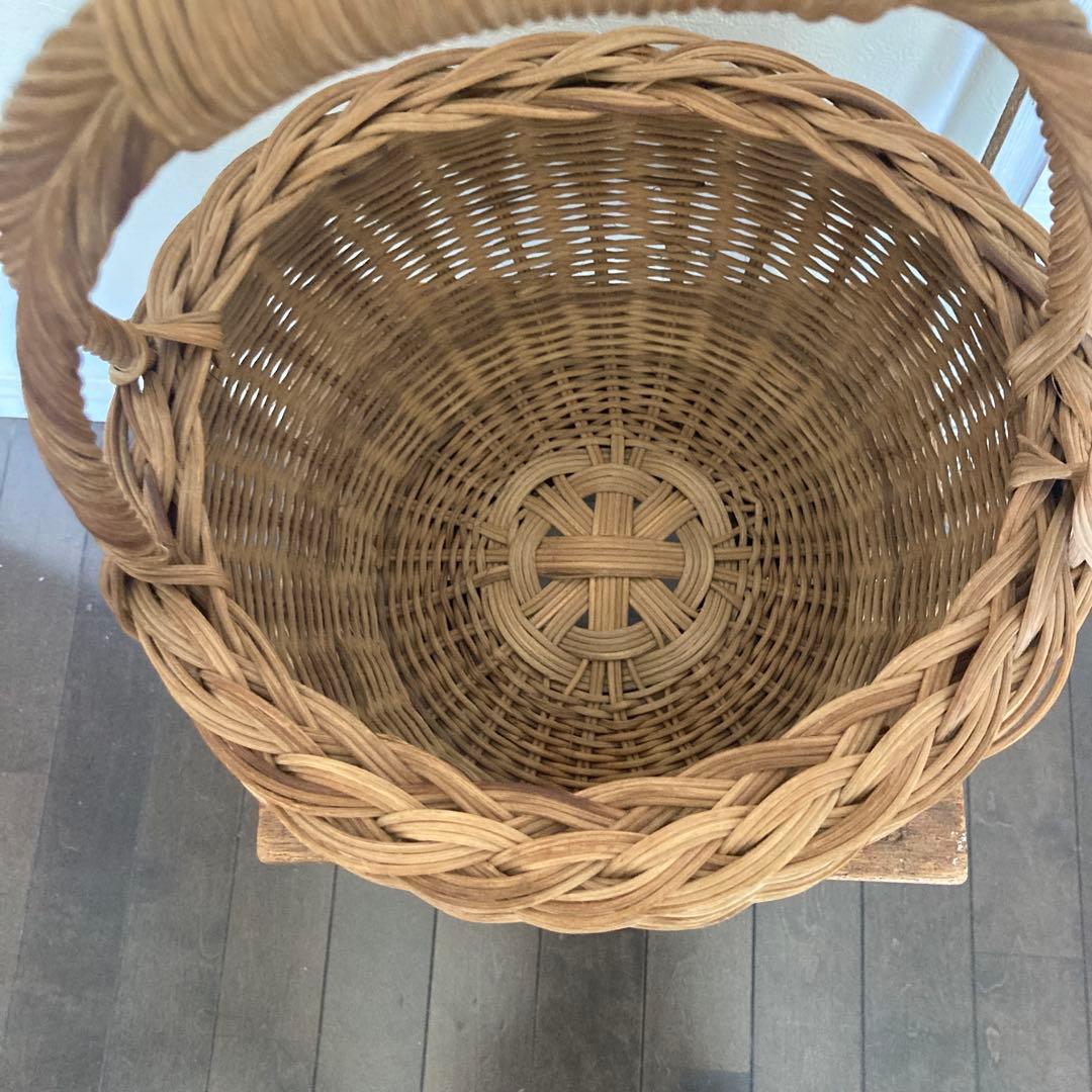 フランスパニエヴィンテージ籠 ラタン バスケット - メルカリ