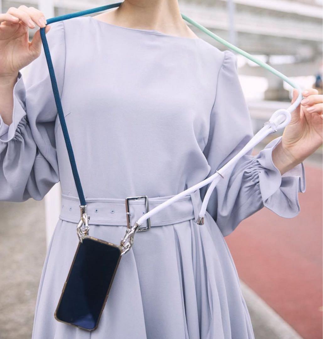 hazama 惹きずり込まれる運命のスマホストラップ - メルカリ