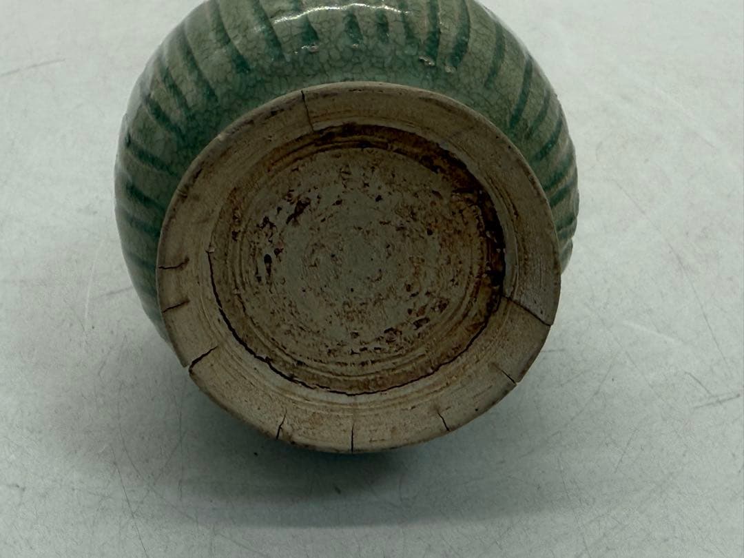 時代 青磁 小瓶 送料込み260127 - メルカリ