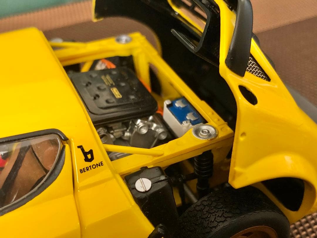 ★絶版！￼￼京商1/18 ランチア ストラトス￼ HF イエロー￼