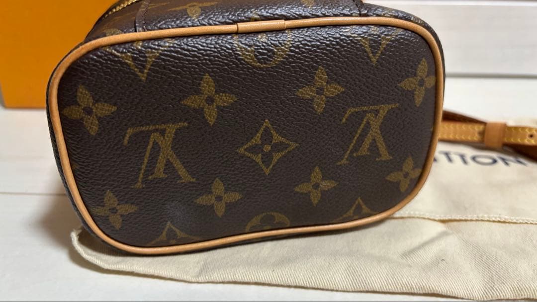 【ひまわり】ルイヴィトン LV ニースナノ ミニバッグ バニティ