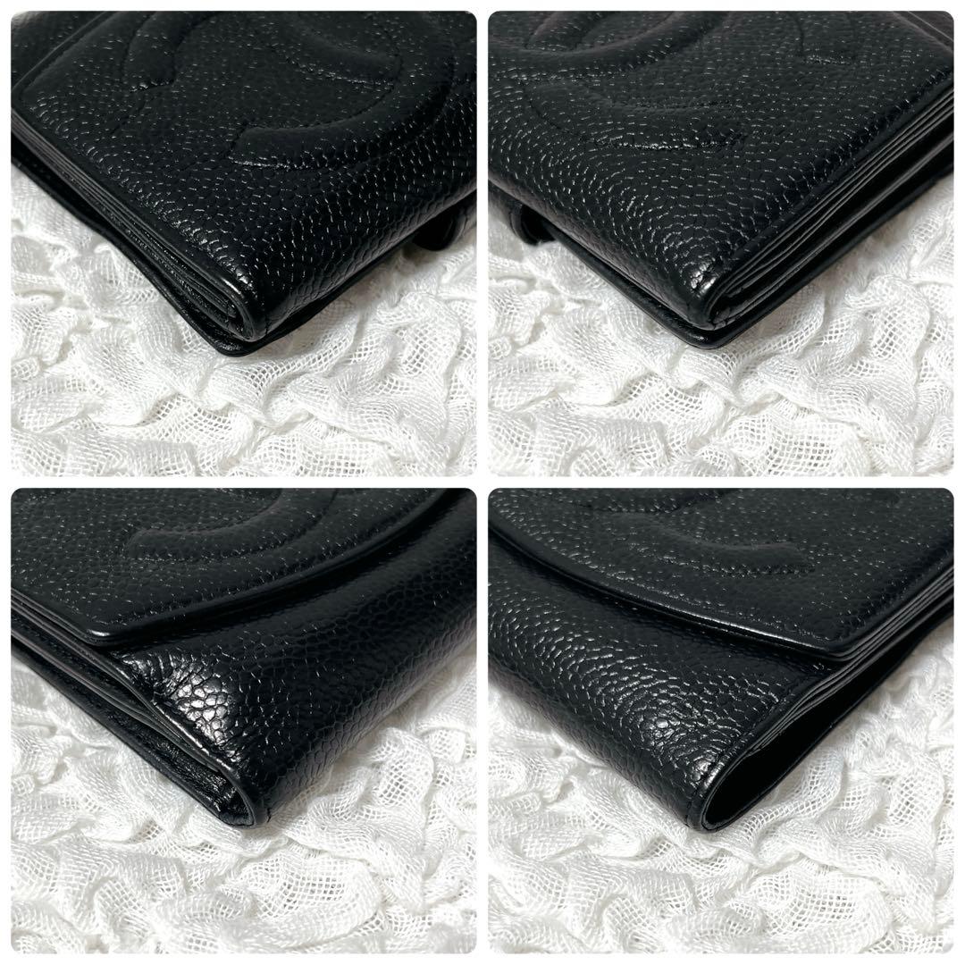 CHANEL ブラック 二つ折り財布 ギャランティカード　箱付　キャビアスキン