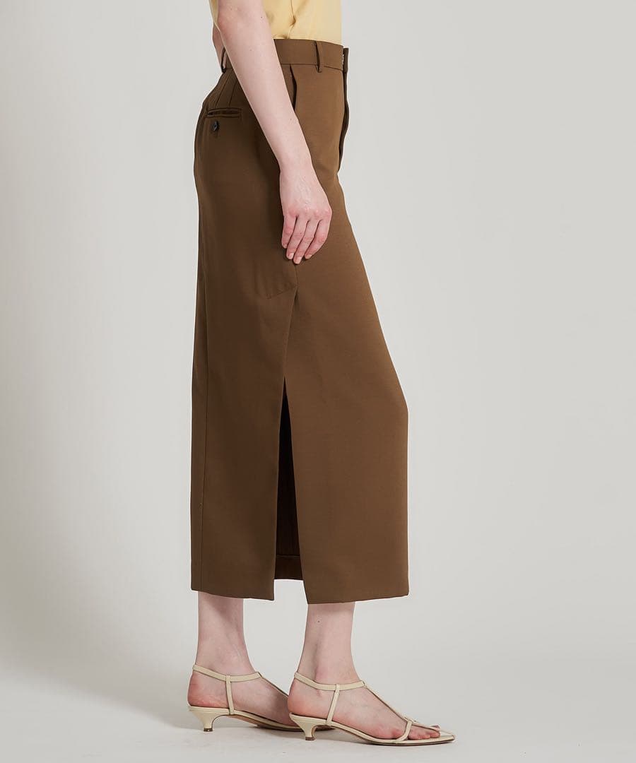 エストネーション　Iライン バックサイドスリット スカート　38 ブラック