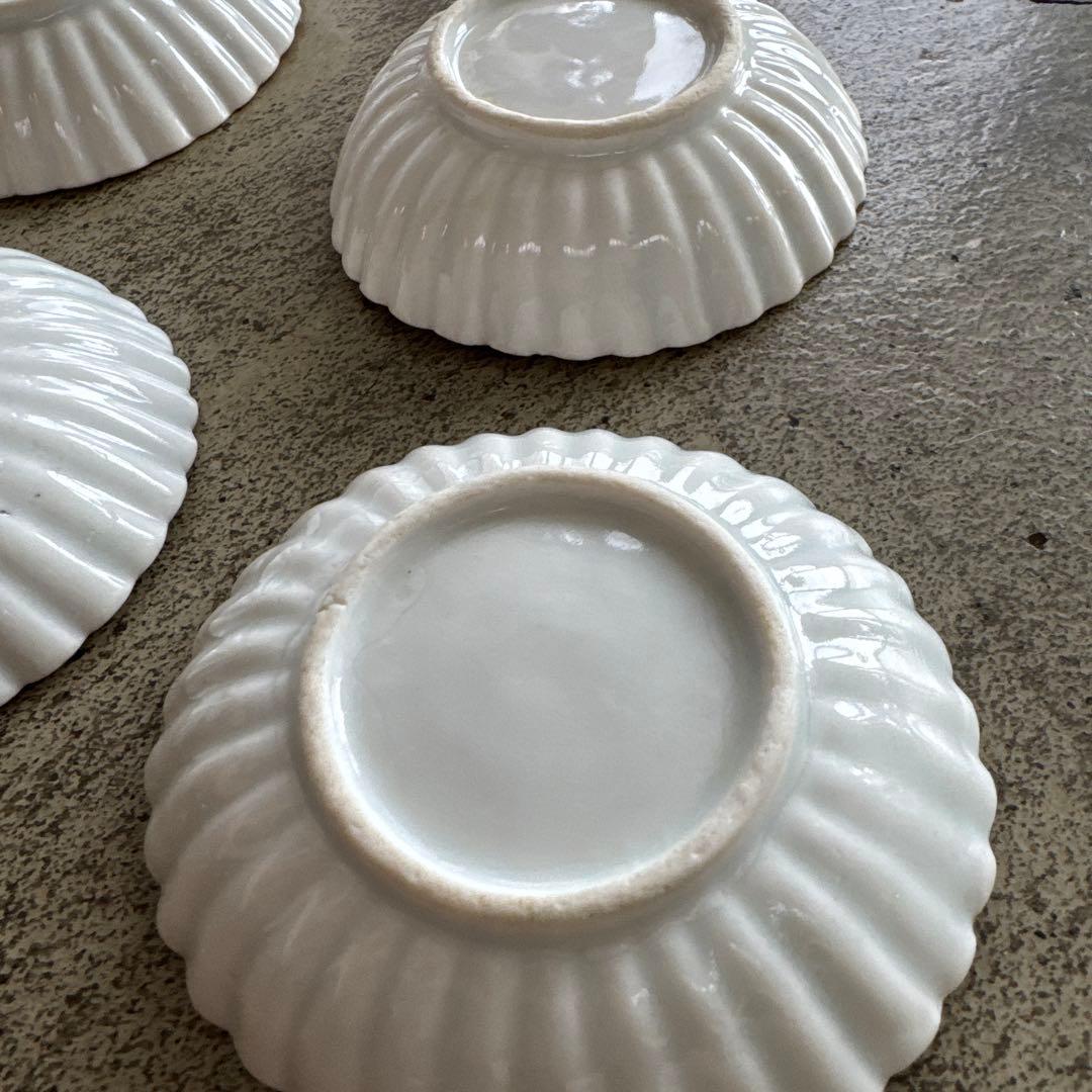 古伊万里　白磁　江戸後期　菊　豆皿