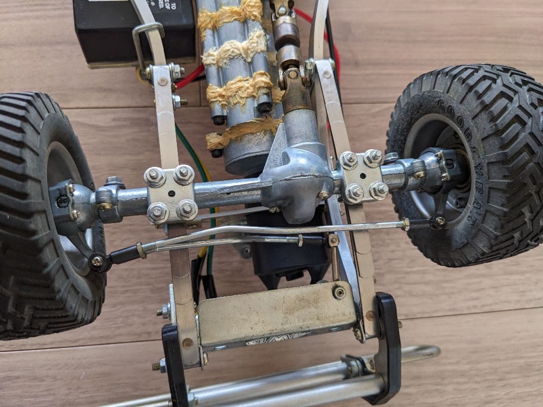 タミヤ　初代　トヨタハイラックス4WD