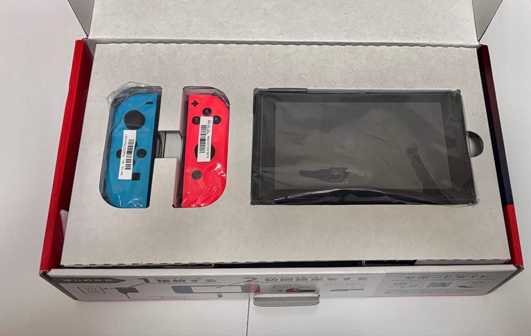 【中古品】Nintendo Switch microSD キャリングケース付き