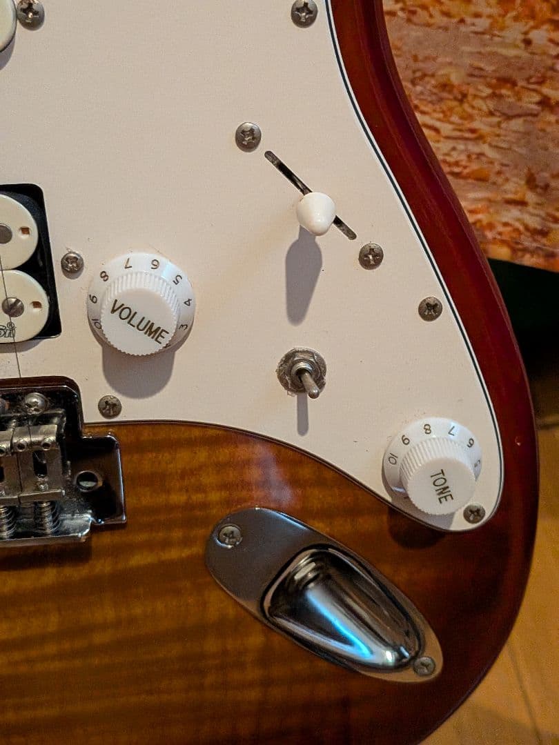 サンバースト エレキギター