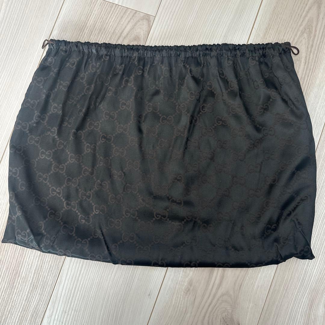 GUCCI バッグ　（GUCCIの袋付き）