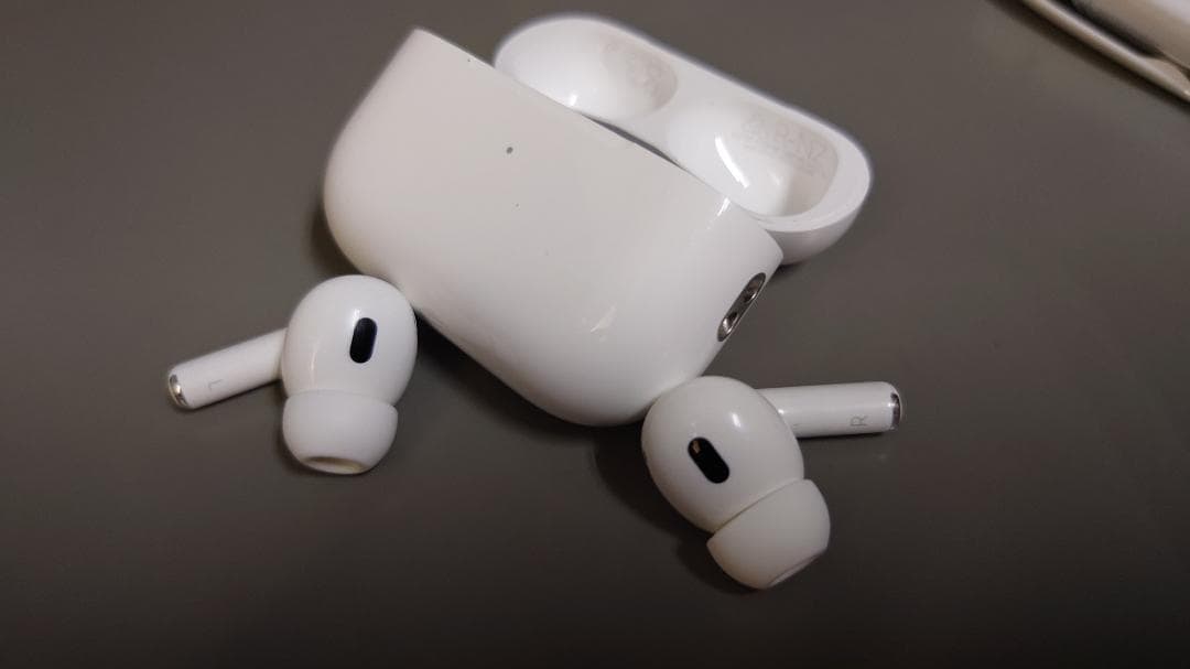 中古】AirPods Pro 2 Lightning