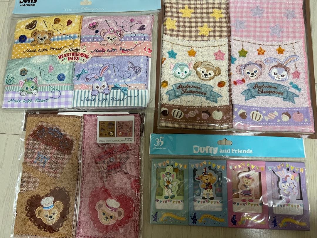 ダッフィー　シェリーメイ　ステラルー　ジェラトーニ　クッキーアン　まとめ売り