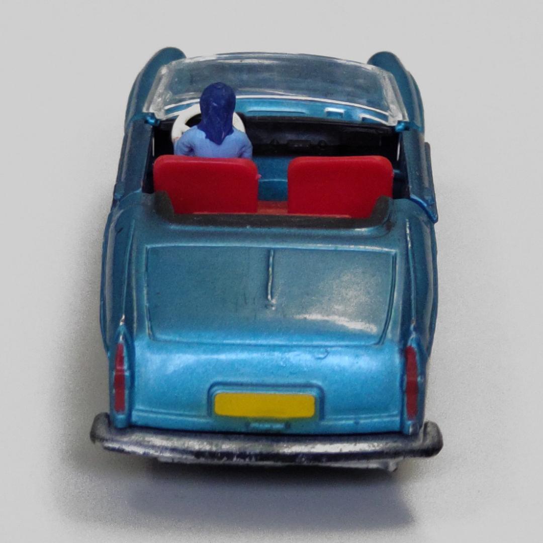 プジョー 404 カブリオレ - フランス ディンキートイズ #528