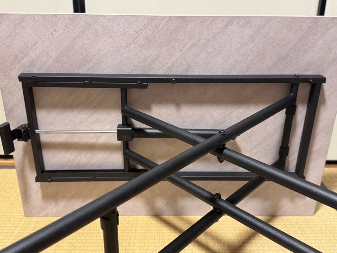 武田コーポレーション製　大理石柄　ガス圧式昇降テーブル　60×90