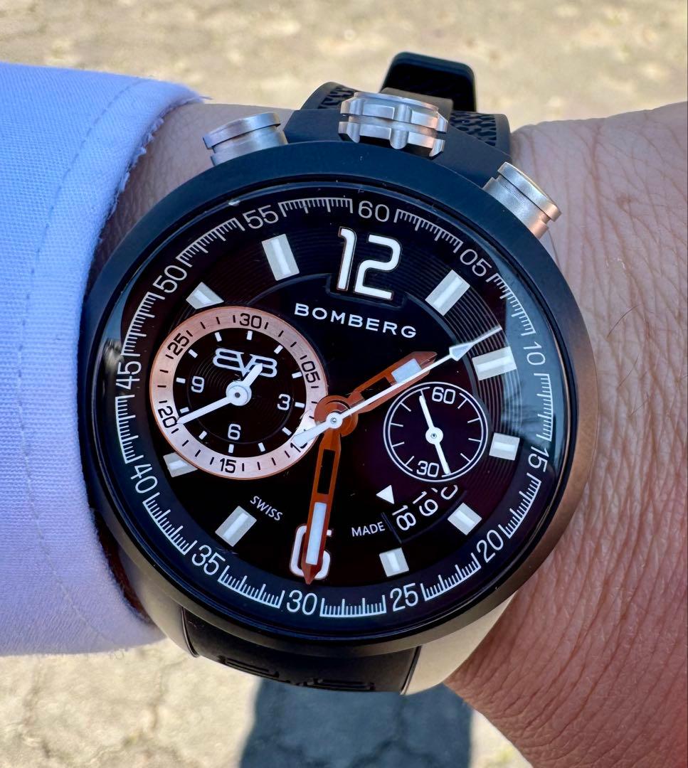 BOMBERG ボンバーグ クォーツ クロノグラフ 腕時計