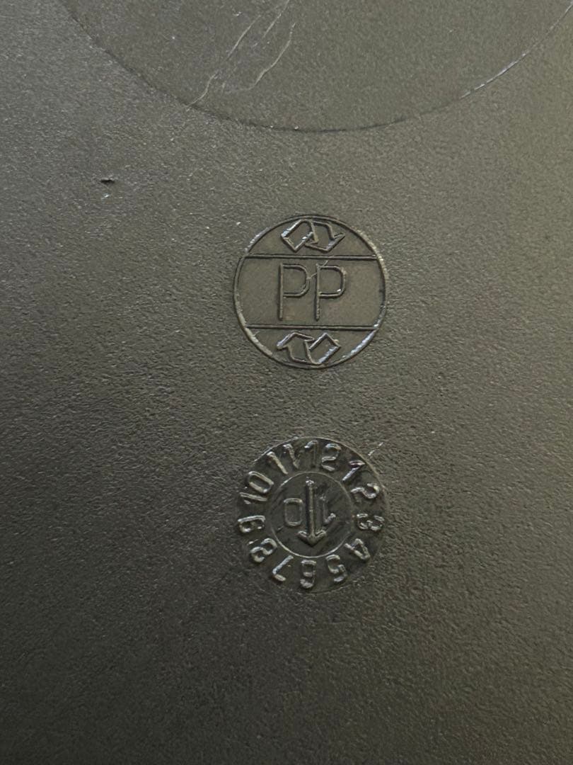 柳宗理/エレファントスツール お得な2脚　Vitra ヴィトラ黒　ヴィンテージ