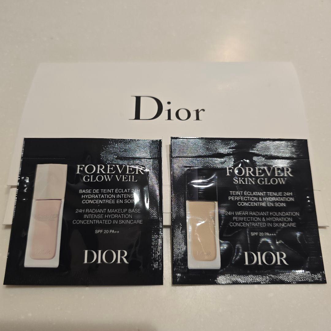 Dior 紙袋 星チャームつき ディオールスキン 試供品 おまけつき - メルカリ