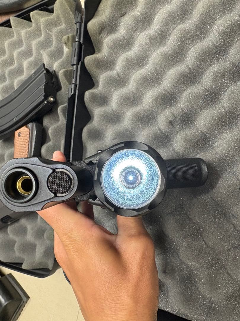 ウ*様様 【廃盤】【レア】kjワークス ハイキャパ樹脂スライド※マガジンなし