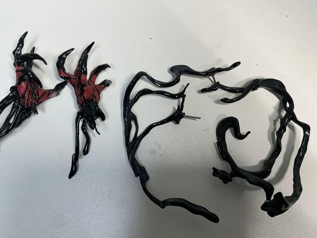 スパイダーマン カーネイジ プレミアム・フォーマット・フィギュア