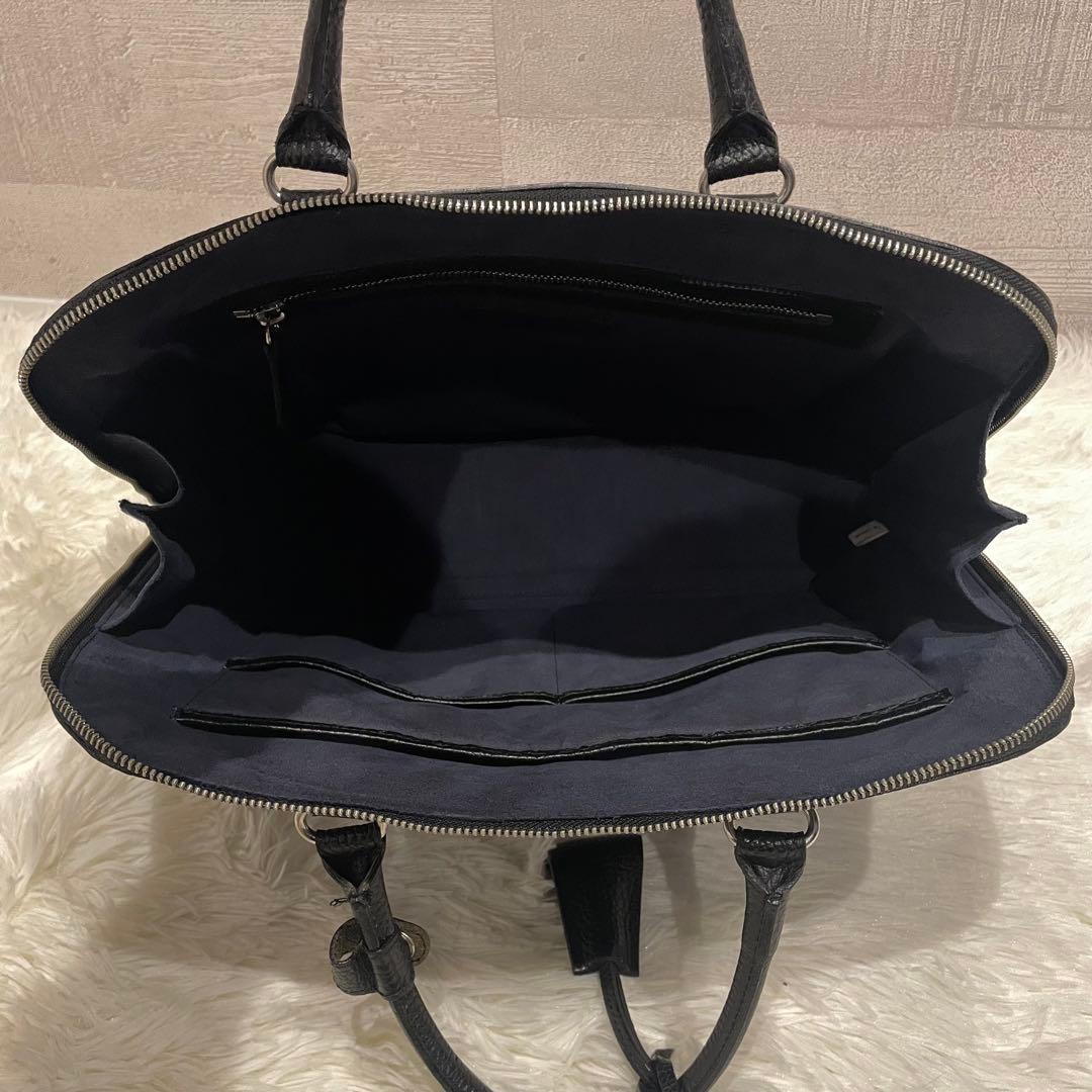 ユナイテッドアローズ ラウンド ビジネスバッグ オールレザー ブラック