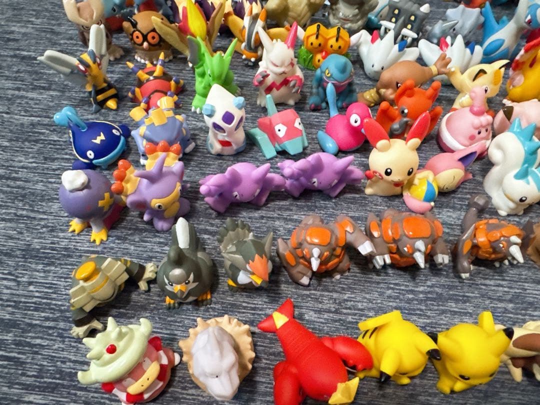 p*o様 ポケモンキッズ指人形 フィギュア まとめ売り約154体 クリア、キメ