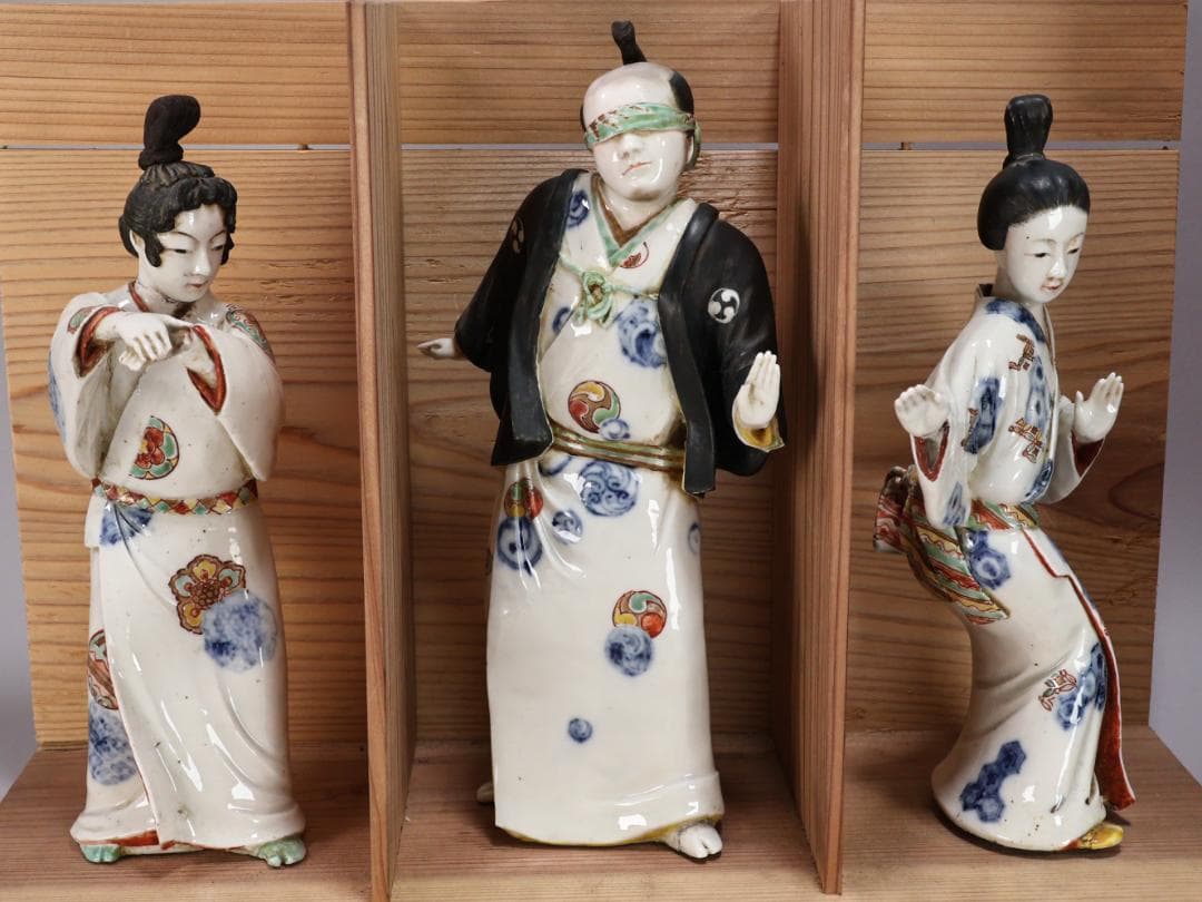 珍品　陶製　人形　「 大石由雄妓遊 」　在銘　置物　大石内蔵助　BK154